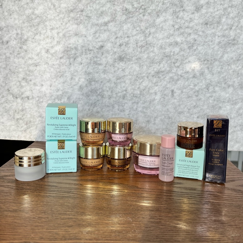 Estée Lauder 12 piece sample set skincare moisturizer eye cream lipstick NEW
